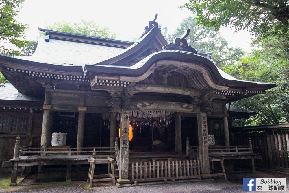 Amano-Iwato-jinja-Shrine-10