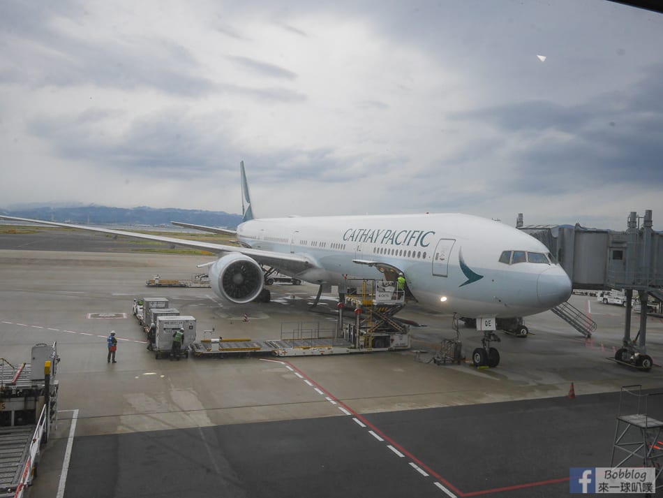 Cathay-Pacific-Airways-42