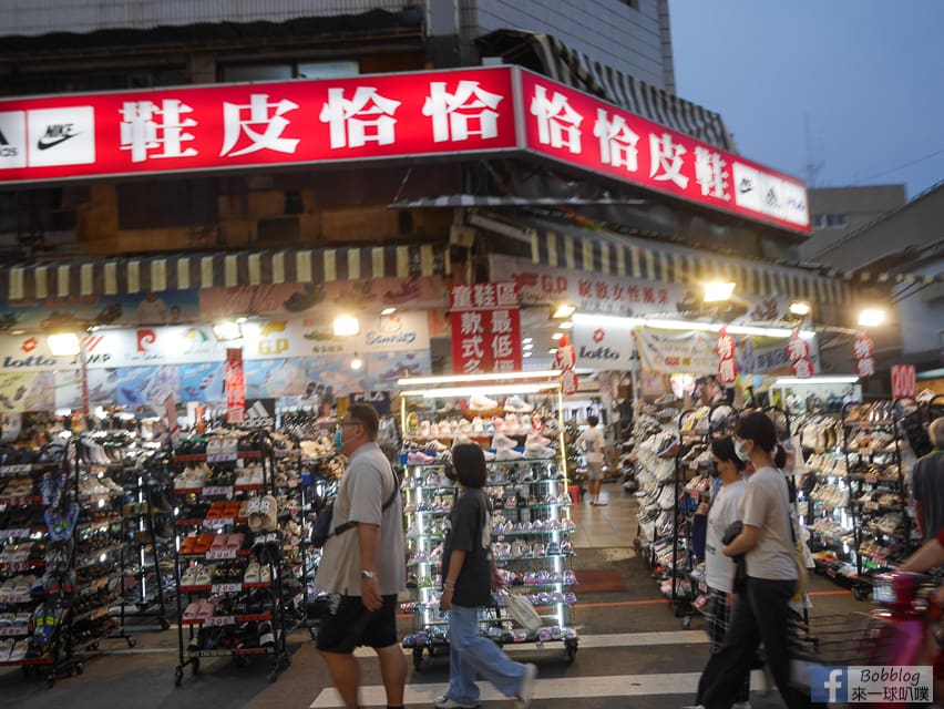 Wenhua-Road- Night-Market_-37