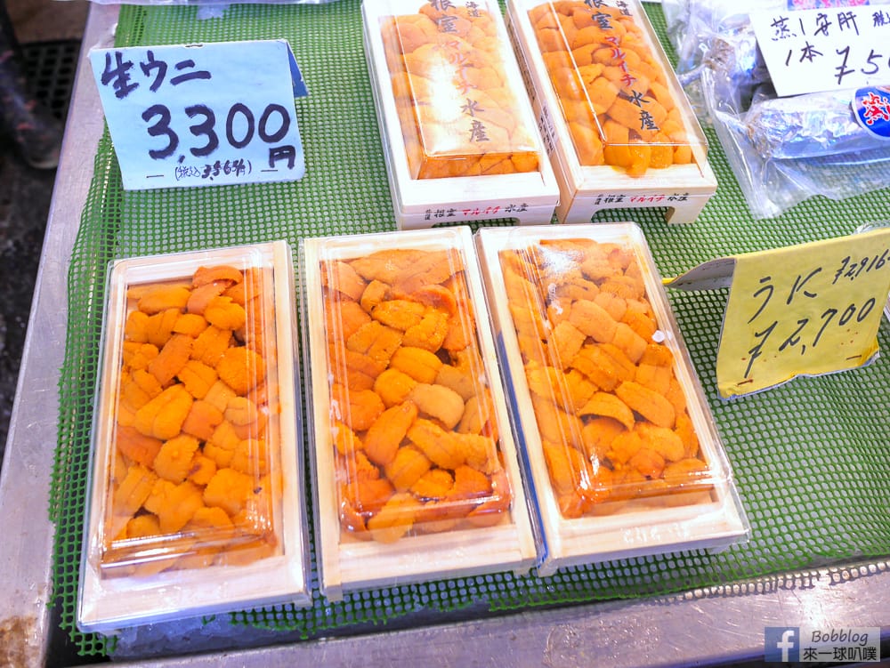 Tsukiji-fish-market-64