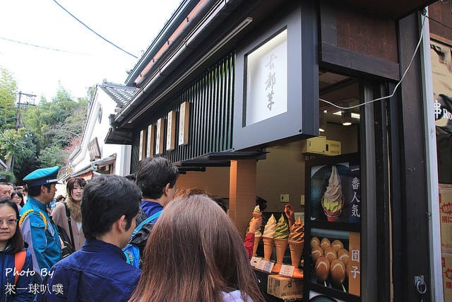 京都嵐山美食-古都芋本舖好吃冰淇淋/日式醬油糰子