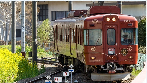 河口湖鐵路交通|富士急行線列車種類、搭車方式、交通票券